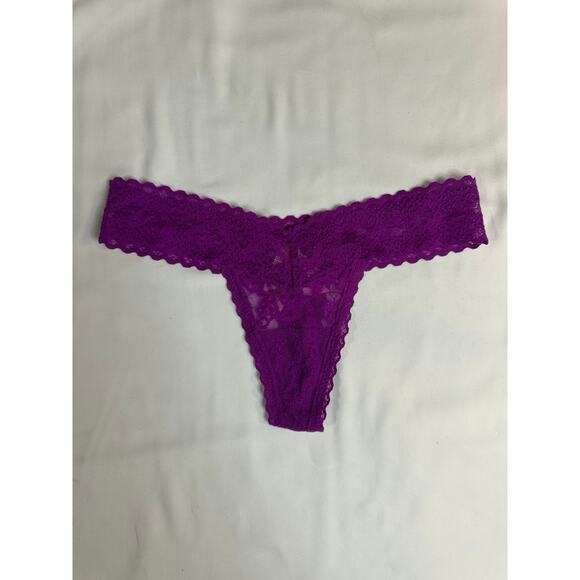 NWT Victoria’s Secret Vintage All Lace Cheeky Panty – Purple – Size XS – 2015 - Picture 3 of 4